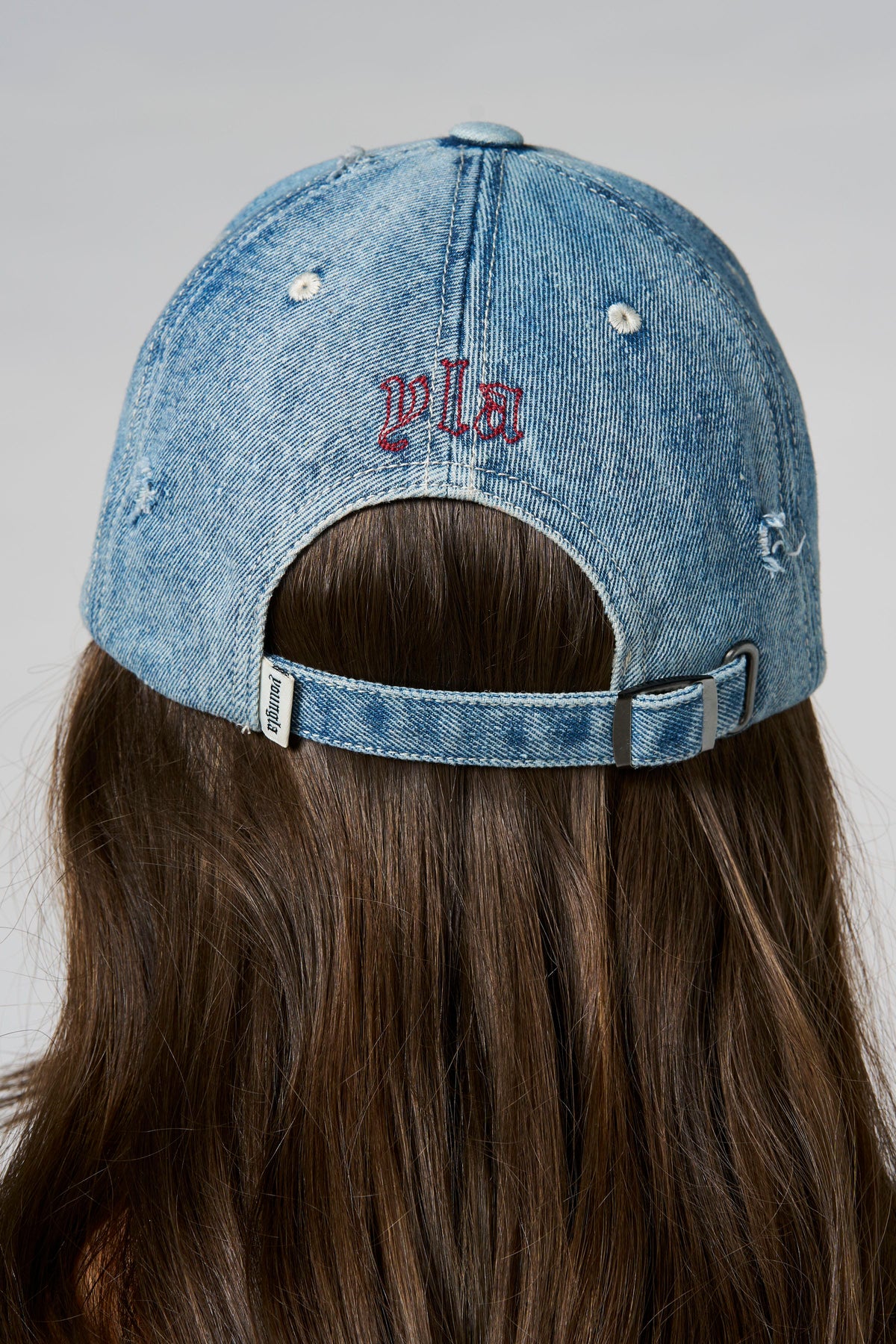 W6140 Looney Tunes Hat