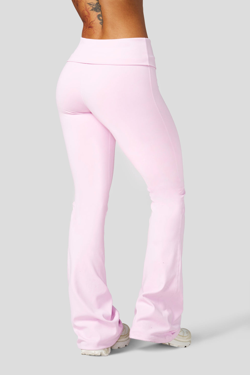 W282 Flashback Foldover Flares