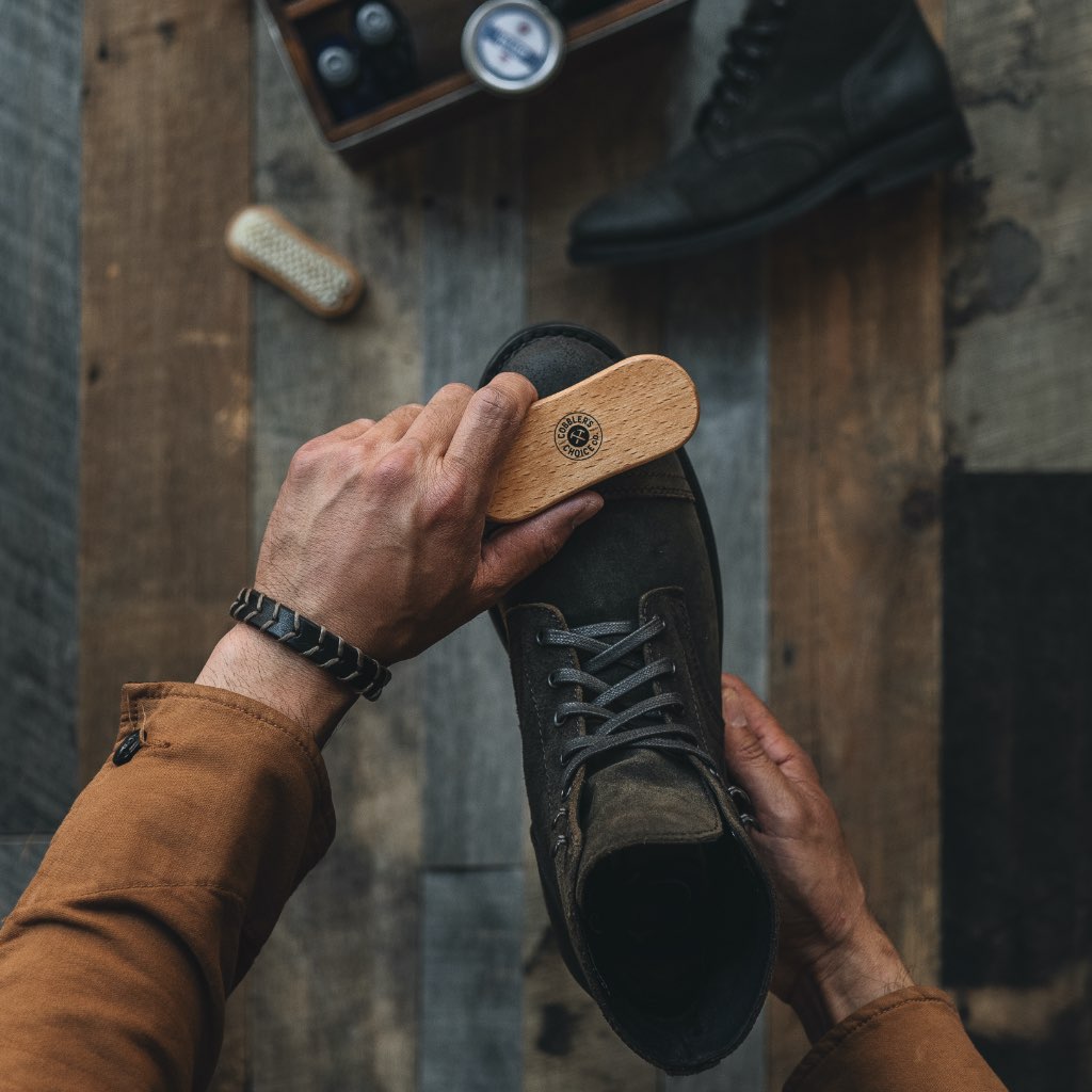 Cobbler's Choice Suede & Nubuck Brush