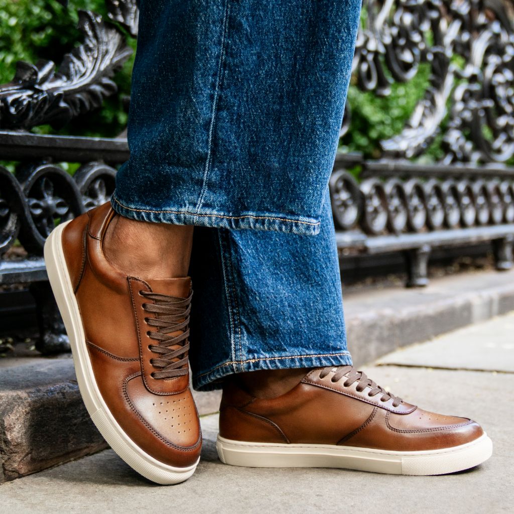Women's Court | Toffee