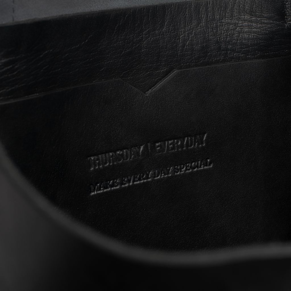 Everyday Tote | Black (XL) (Silver)