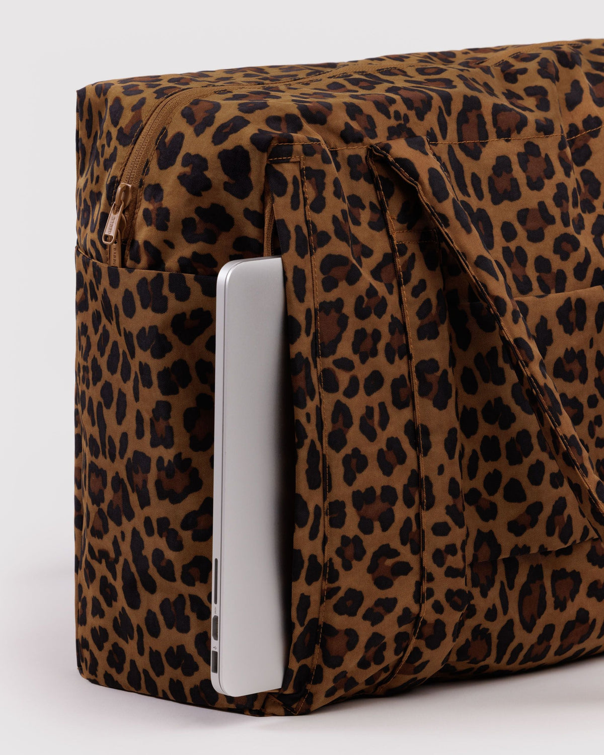 Cloud Carry-on - Leopard - image 4