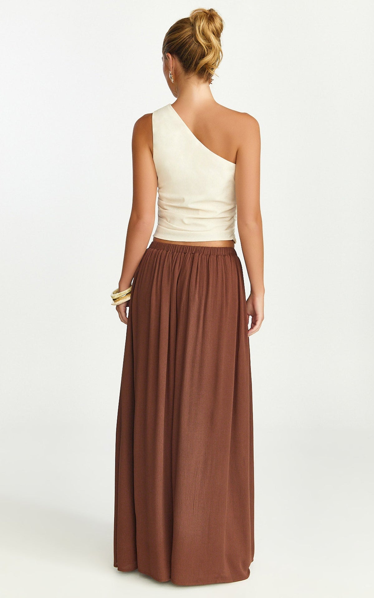 Anessa Maxi Skirt - Elastic Waist Maxi Skirt With Thigh Split in Mocha
