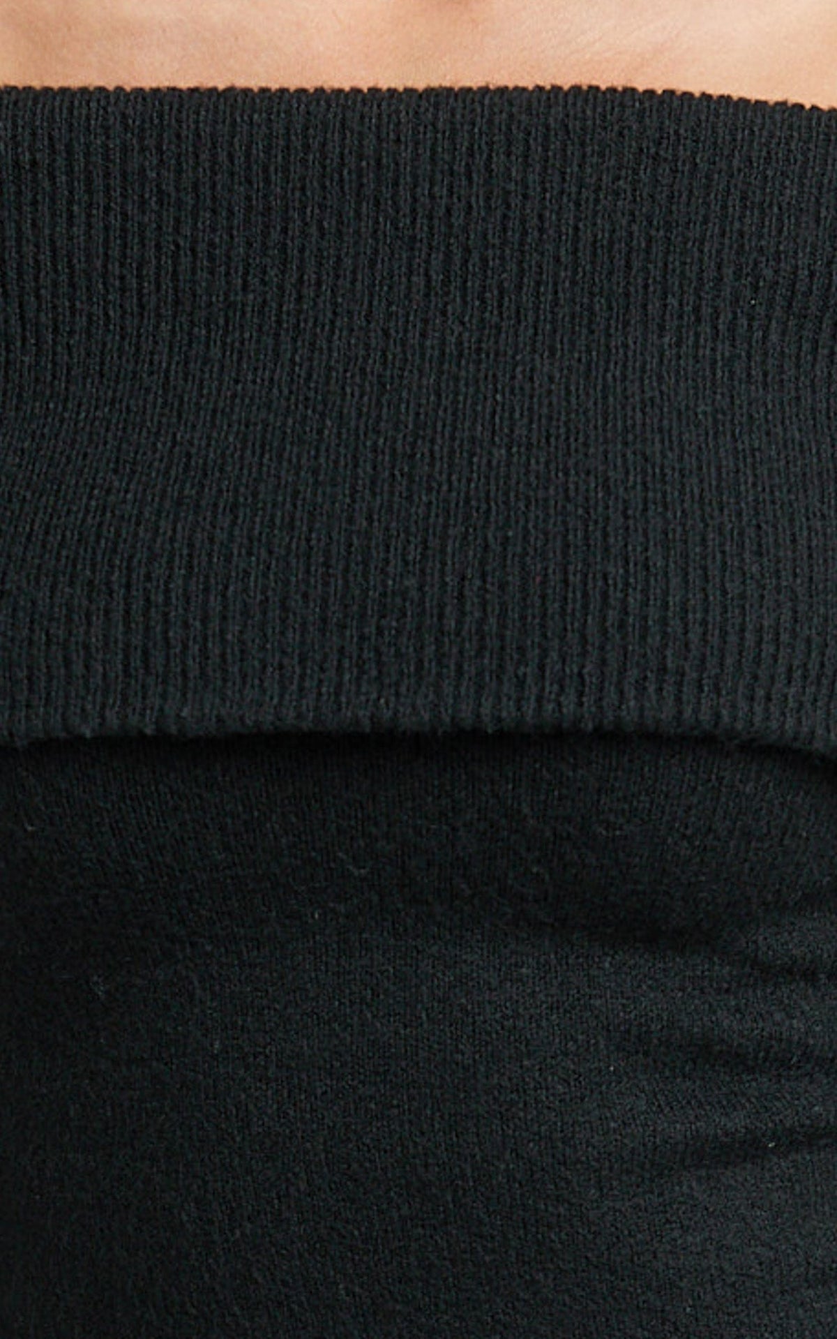 Darcie Top - Off Shoulder Long Sleeve Knitted Top in Black
