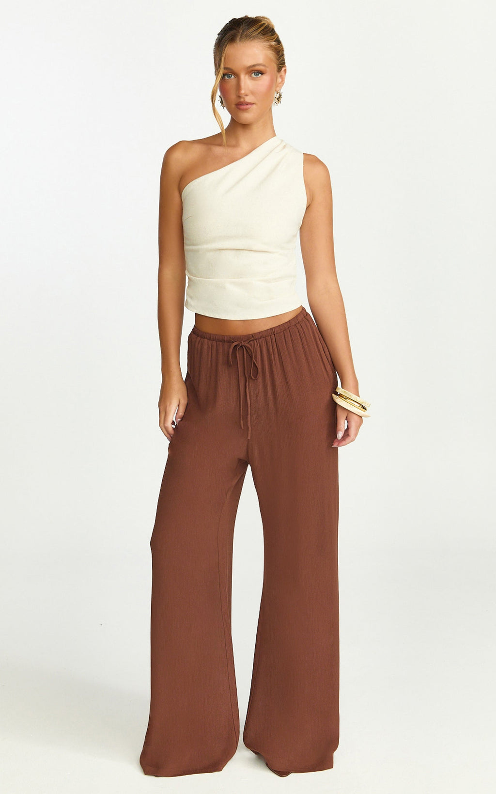 Makenna Pants - Wide Leg Crinkle Pants in Chocolate