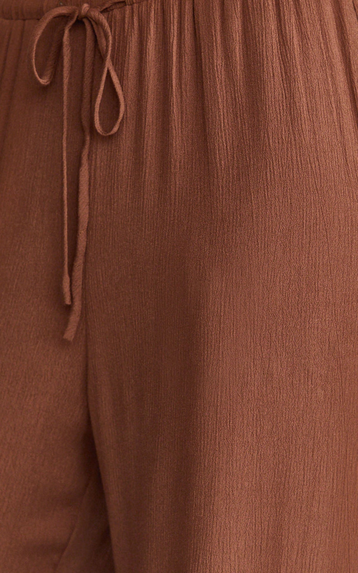 Makenna Pants - Wide Leg Crinkle Pants in Chocolate