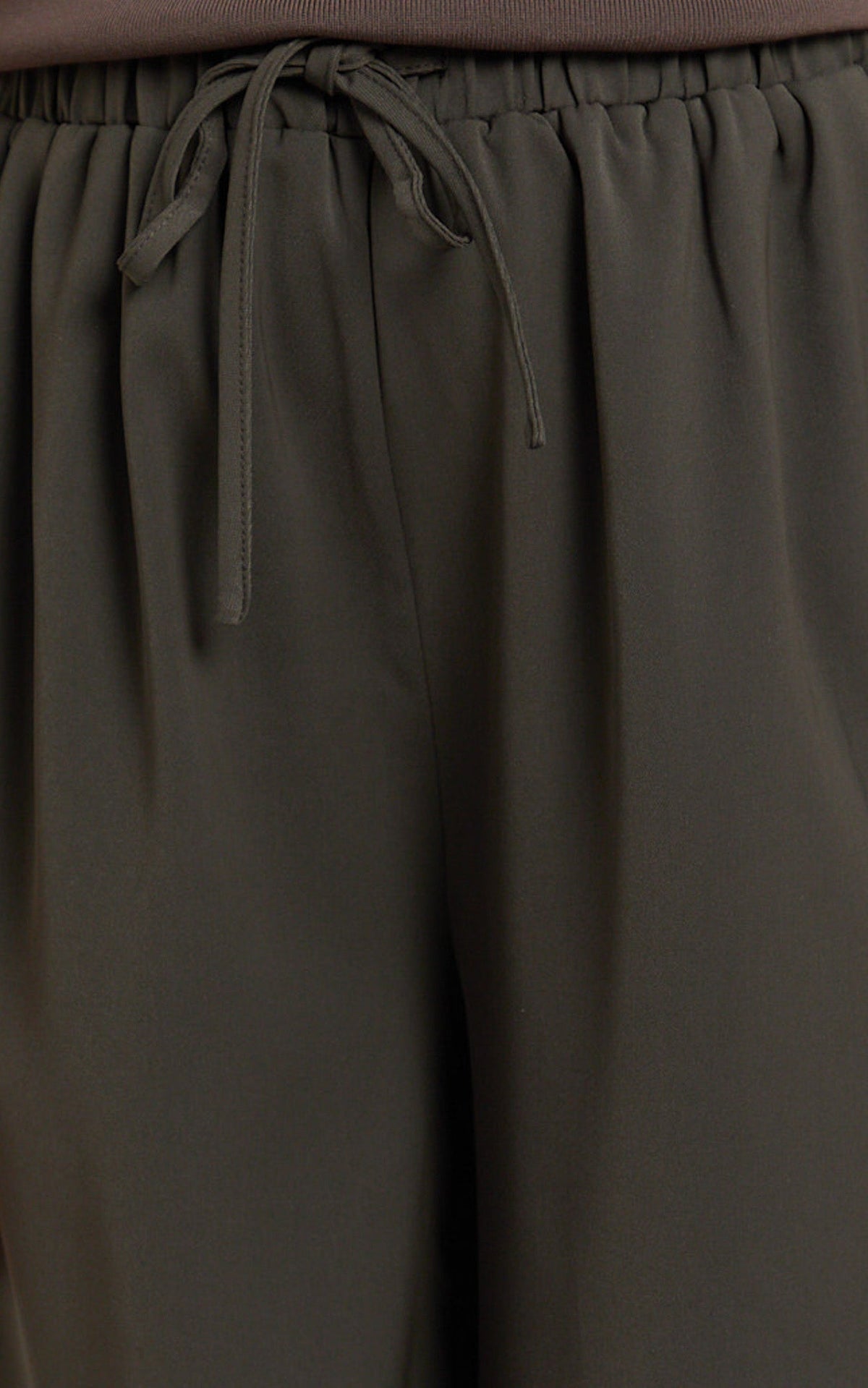 Nicole Pants - High Waist Elasticated Gathered Waist Wide Leg Pants in Chocolate