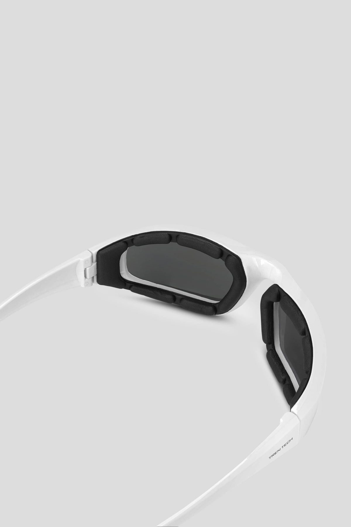 9111 - The Twinriders - White - October 27th