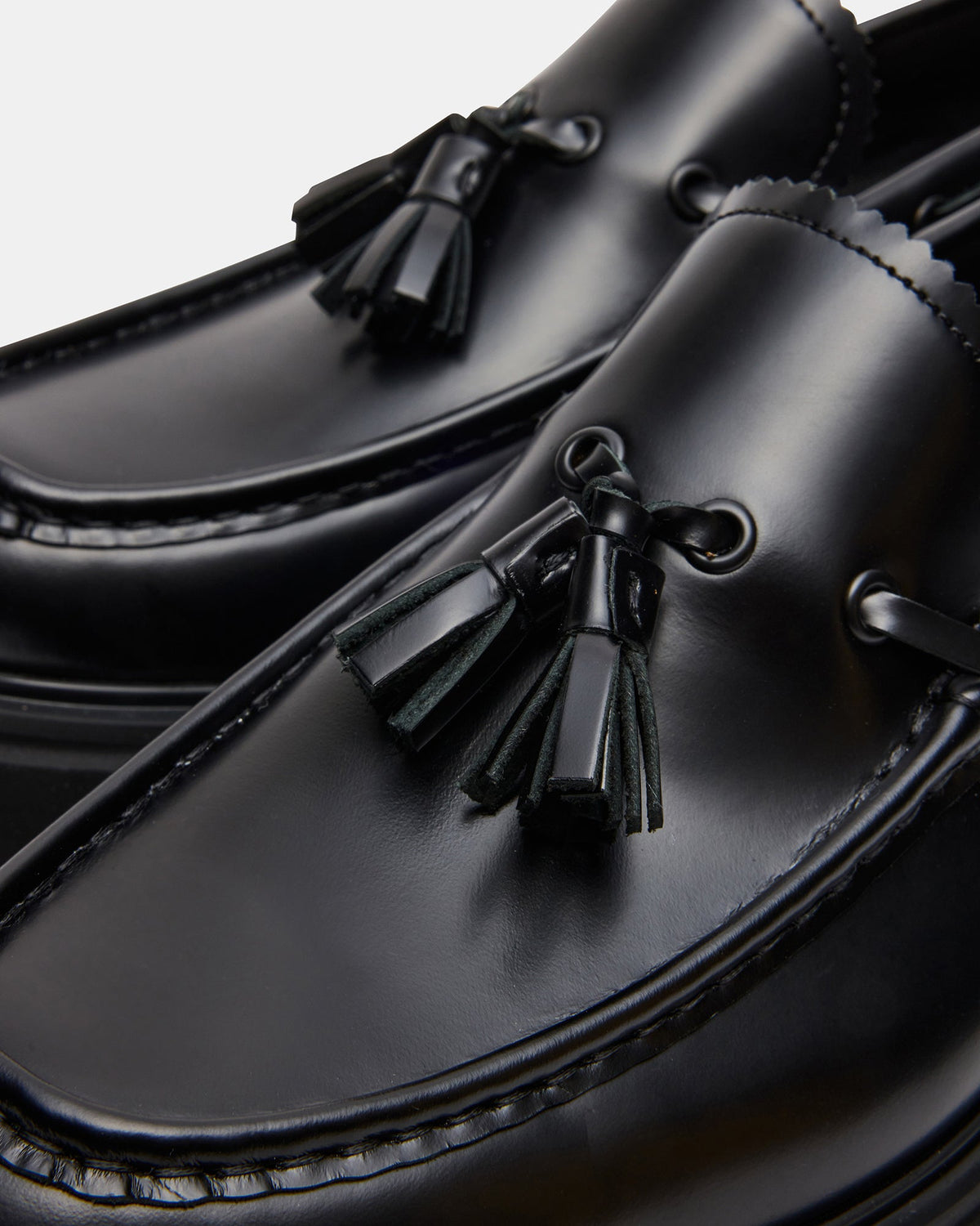 MERAN BLACK LEATHER