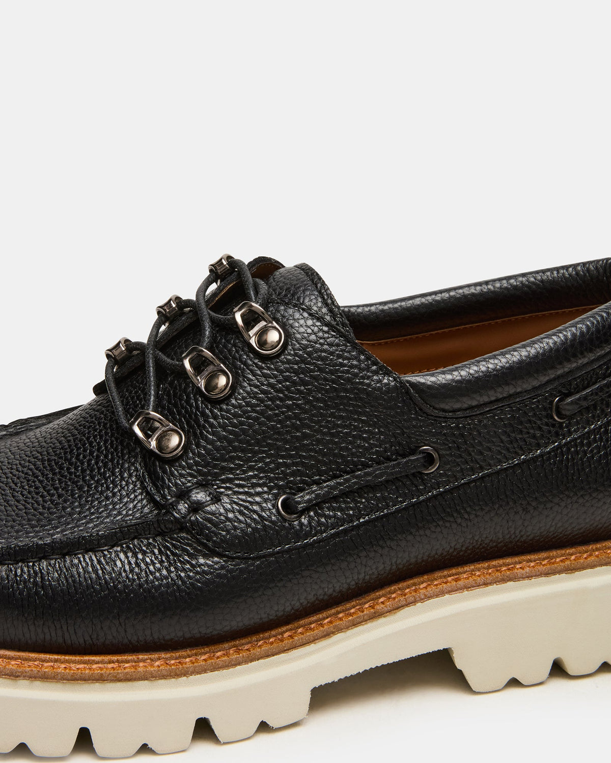 VICTOR BLACK LEATHER