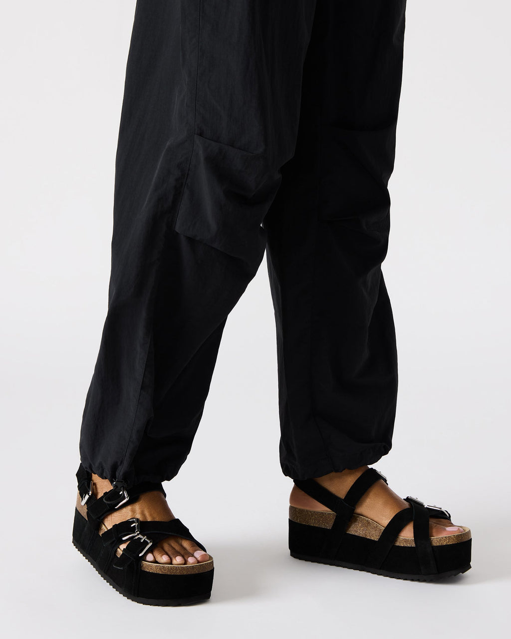 KIWI BLACK SUEDE