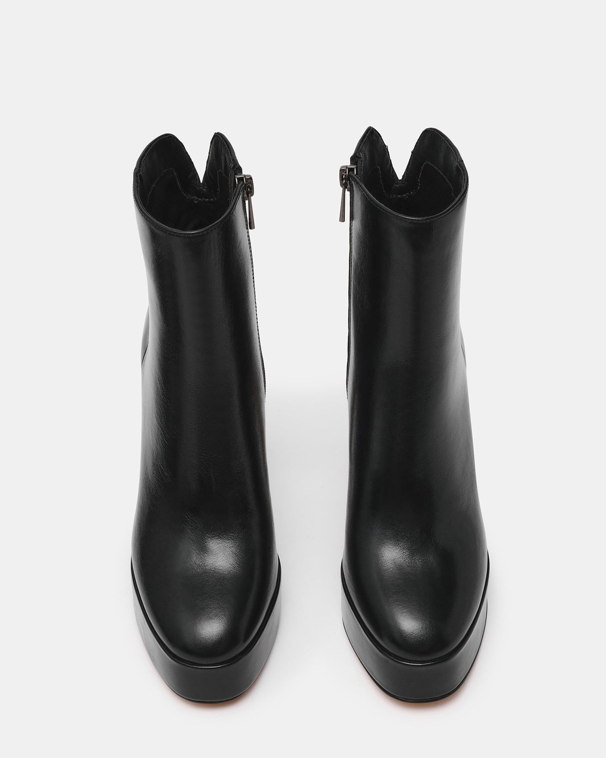 LOCHLAN BLACK LEATHER