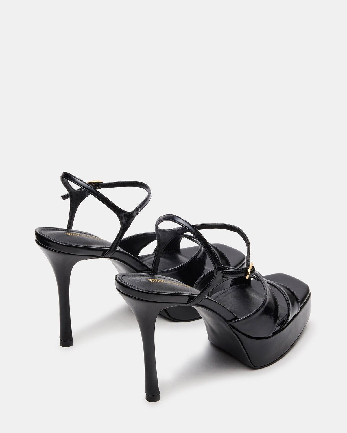SCARLET BLACK