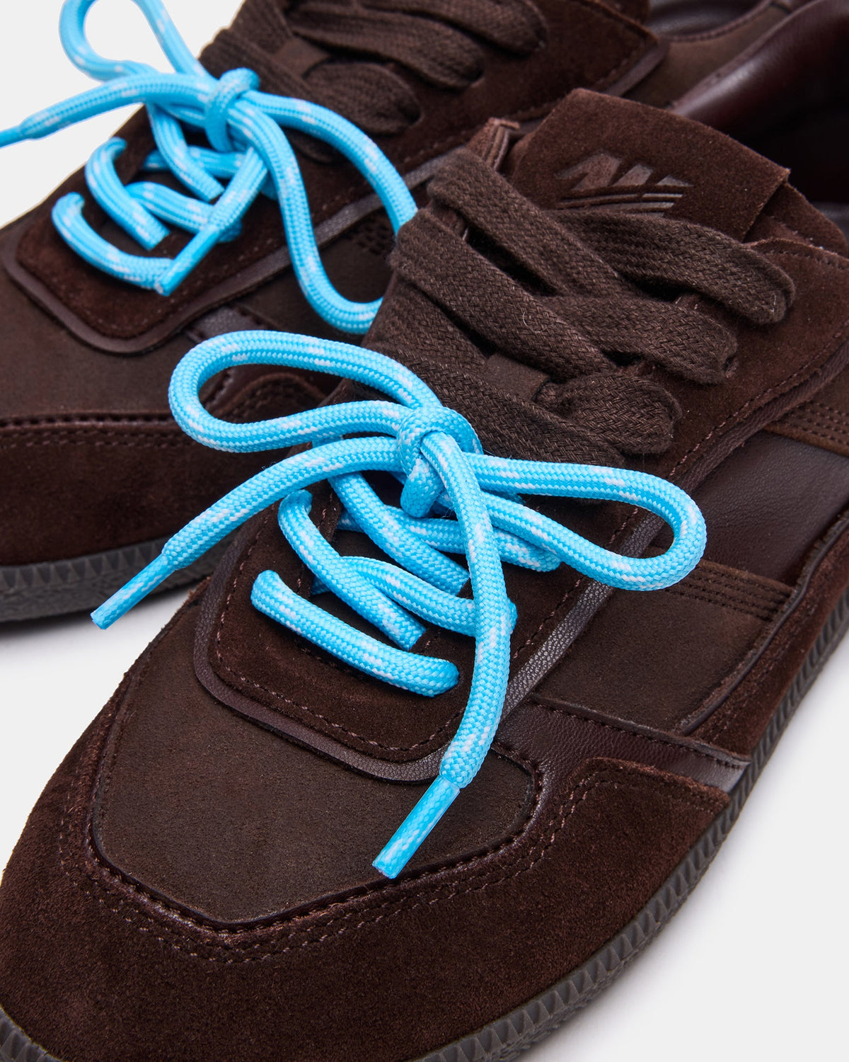 SPORTY BROWN