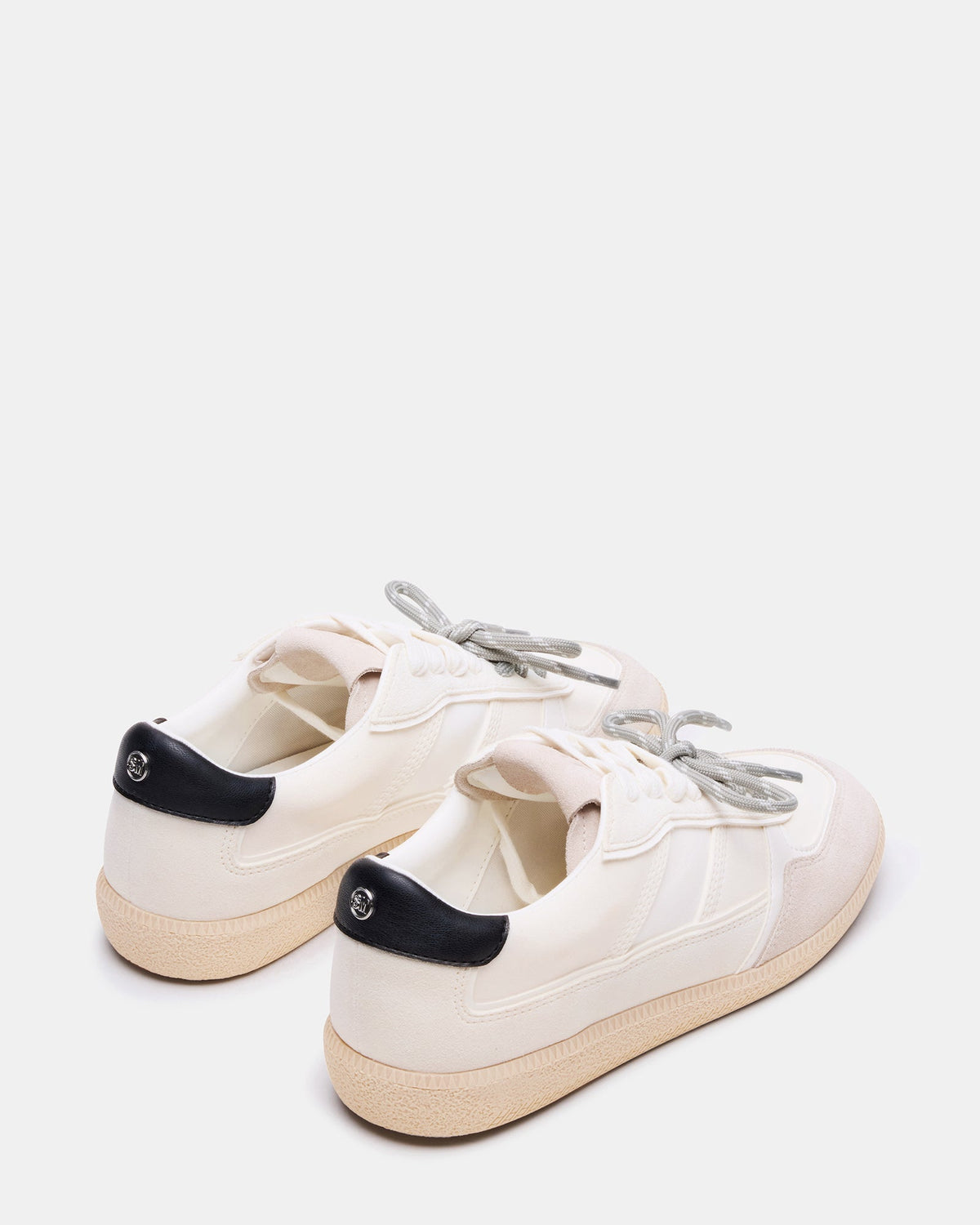 SPORTY WHITE