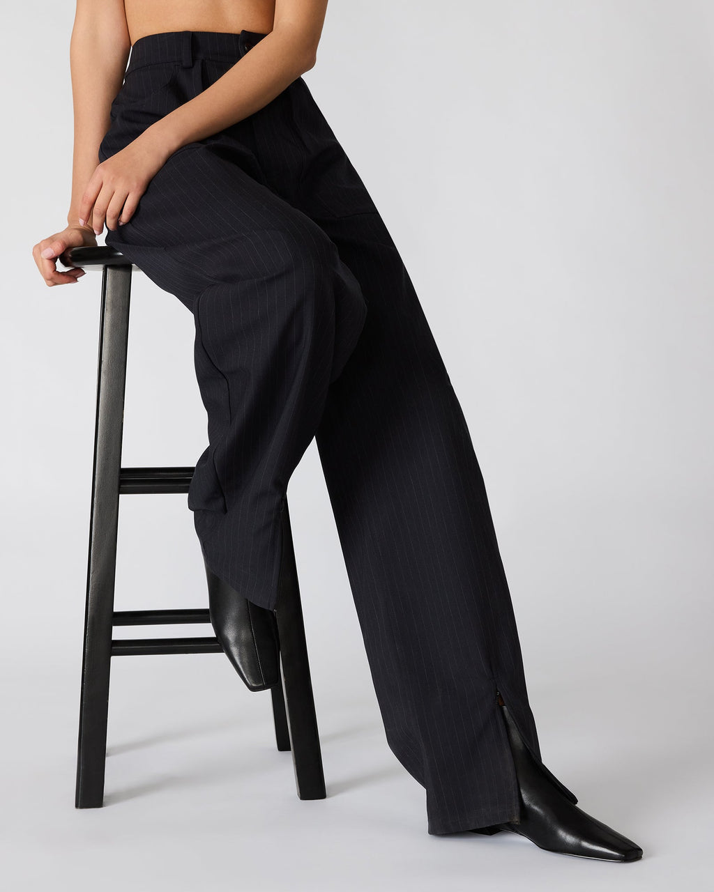 ZAMI BLACK LEATHER