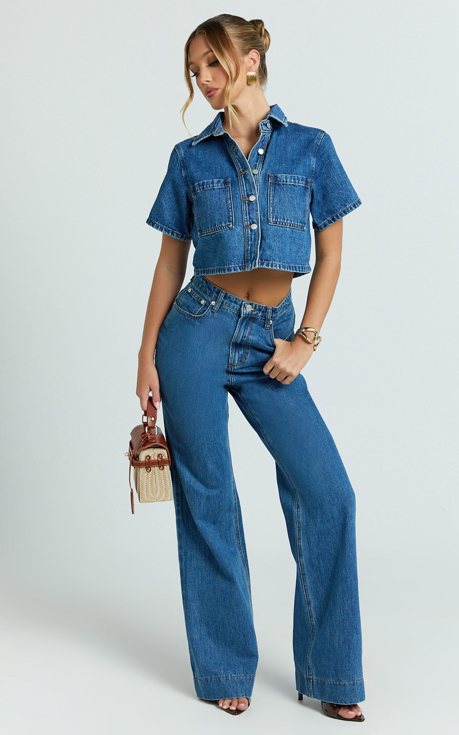 Serena Top - Denim Button Down Short Sleeve Top in Dark Blue Wash