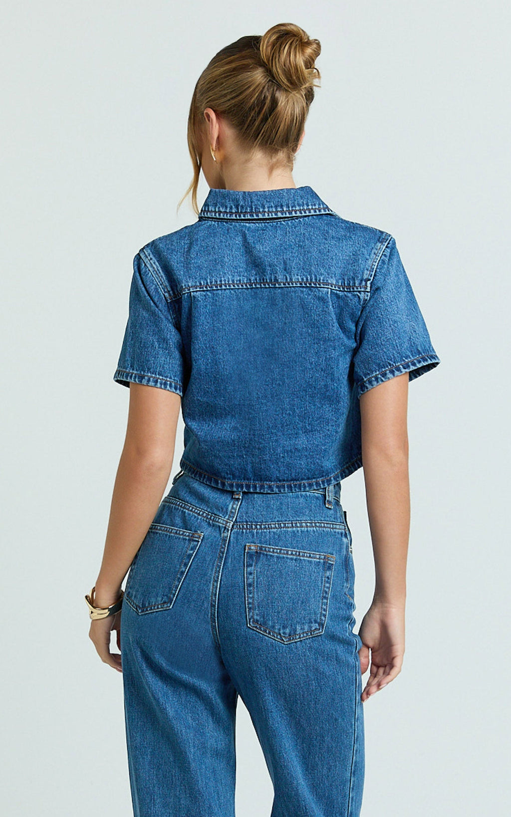 Serena Top - Denim Button Down Short Sleeve Top in Dark Blue Wash