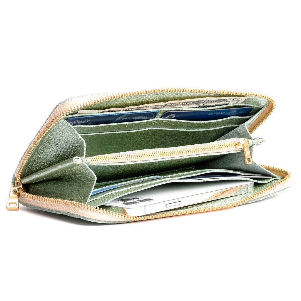 Accordion Zip Wallet