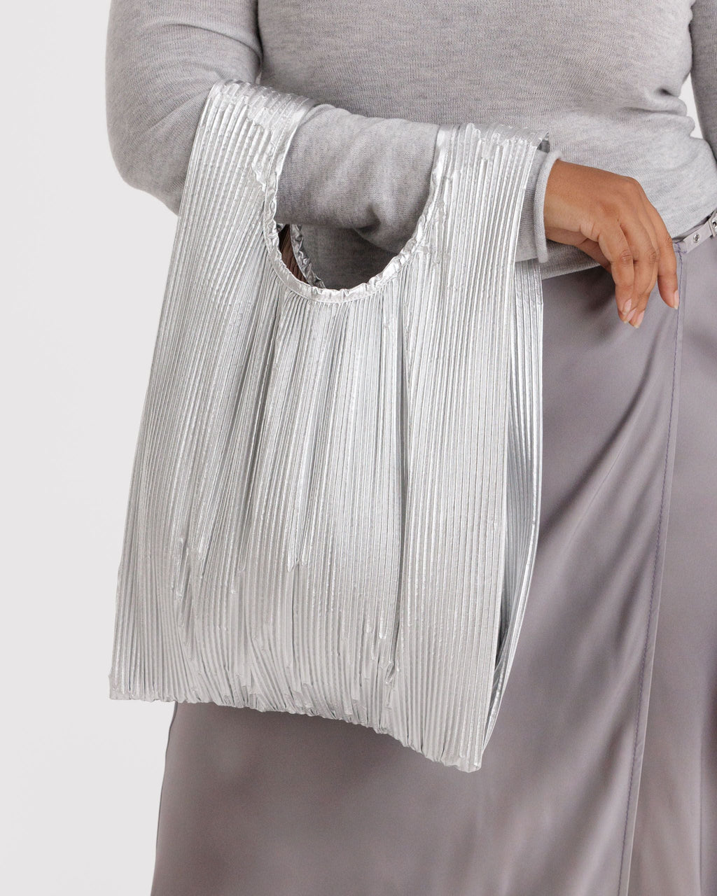 Pleated Baggu - Chrome Metallic - image 2
