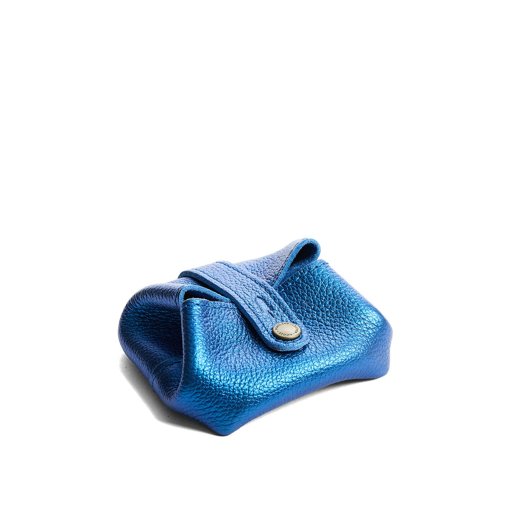 Howler Pouch