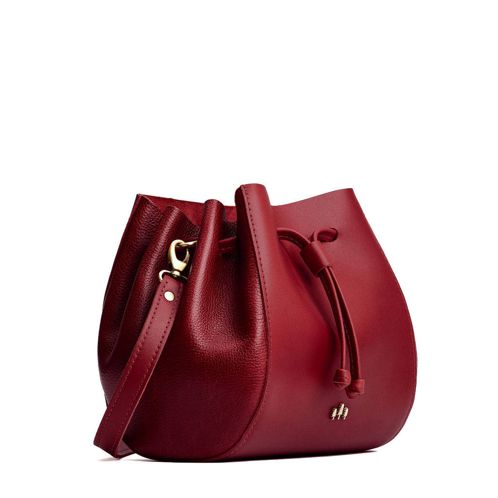 Nest Bucket Bag