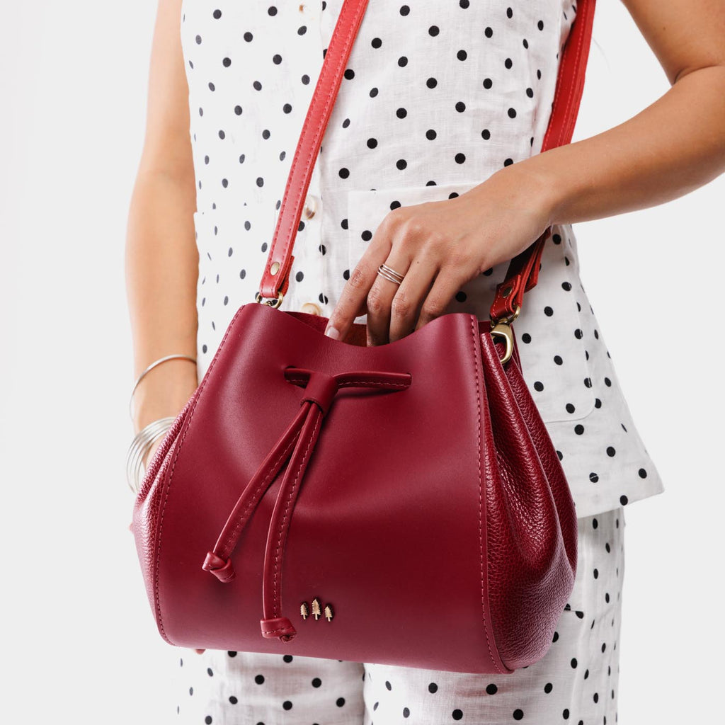 Nest Bucket Bag
