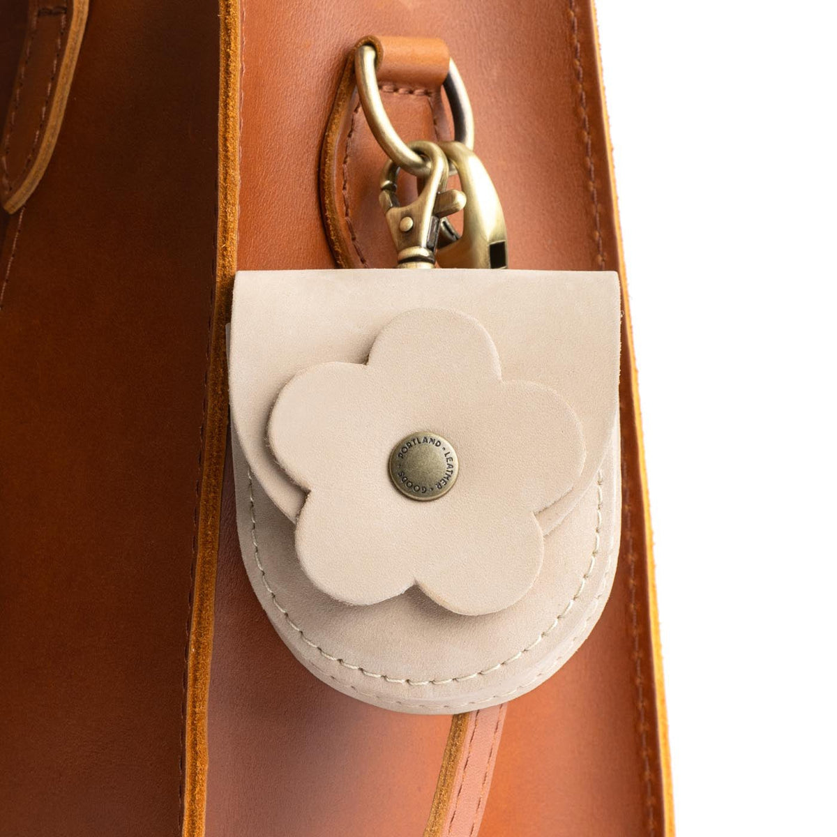 Petunia Pouch