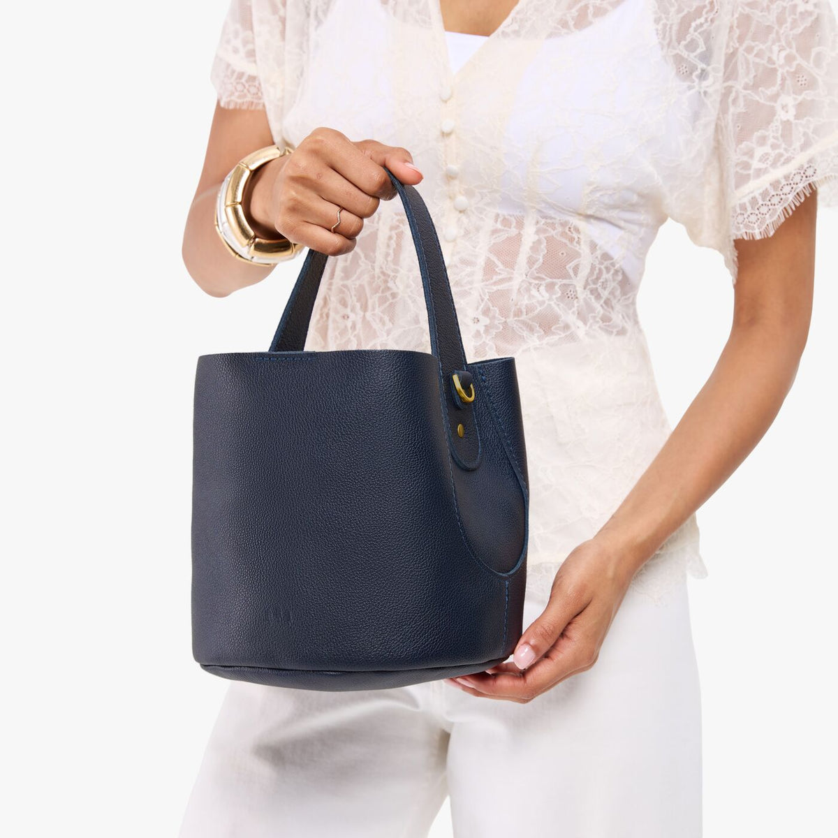 Almost Perfect' Belle Bucket Bag
